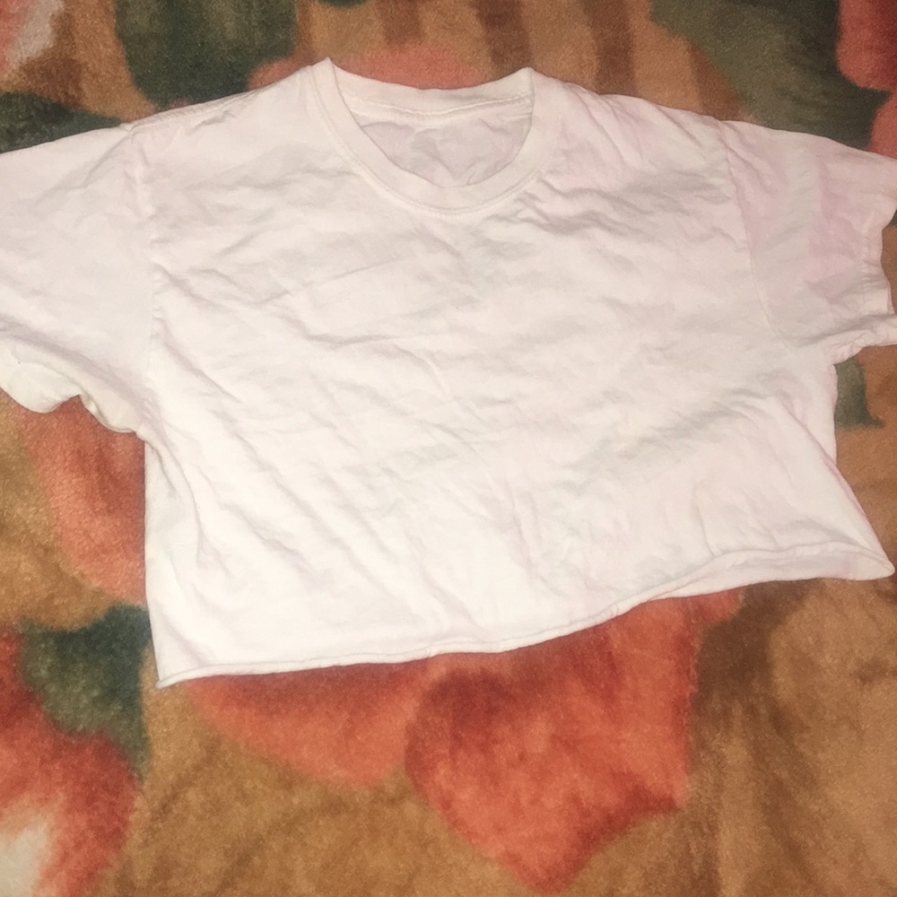 White crop top with au revoir printed on the back